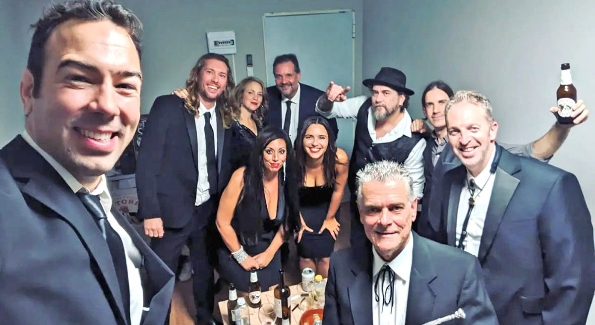 Saviours Of Soul, Midnight Hour Return To Salón Varietés With Their High-energy, Dance-all-night Commitments Show