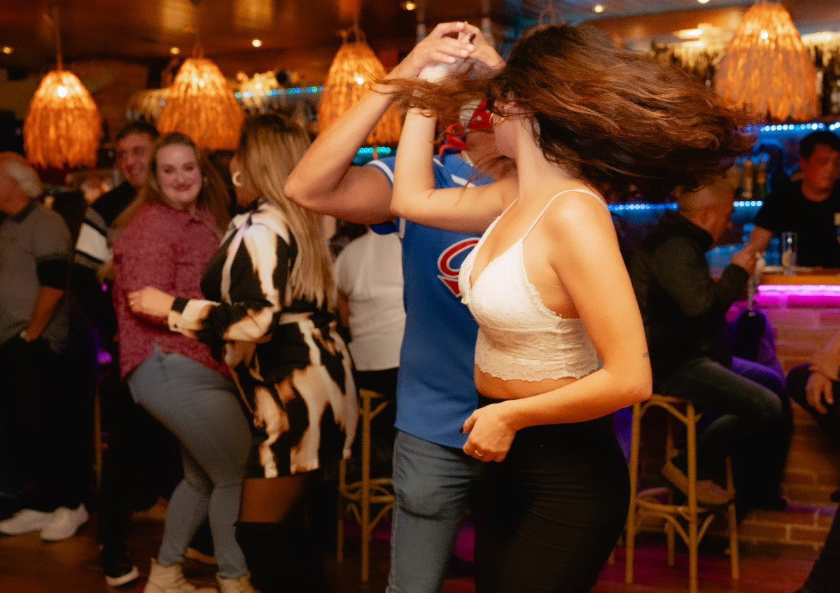 Bar Cuba Rd Salsa Queen, Madelyn at Bar Cuba, Albir « Euro Weekly News