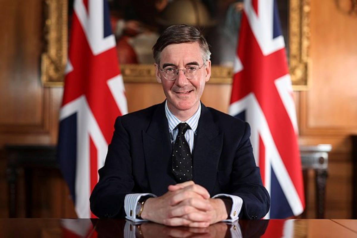 Jacob Rees Jacob Rees-Mogg kicks off in reality TV « Euro Weekly News