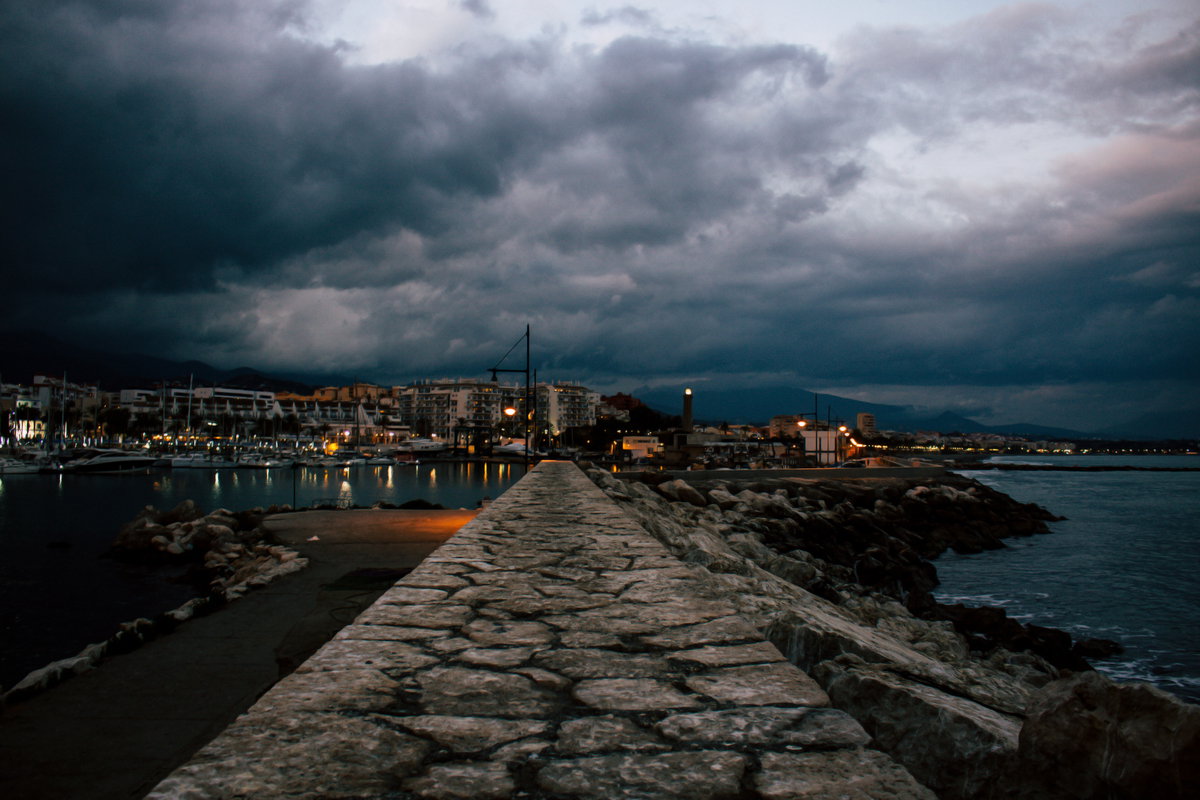 Yellow Warnings Active – What The Weather Means For Your Weekend Plans