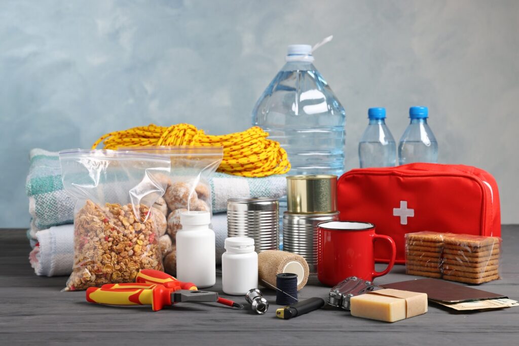 EU urges households to prepare emergency kits « Euro Weekly News