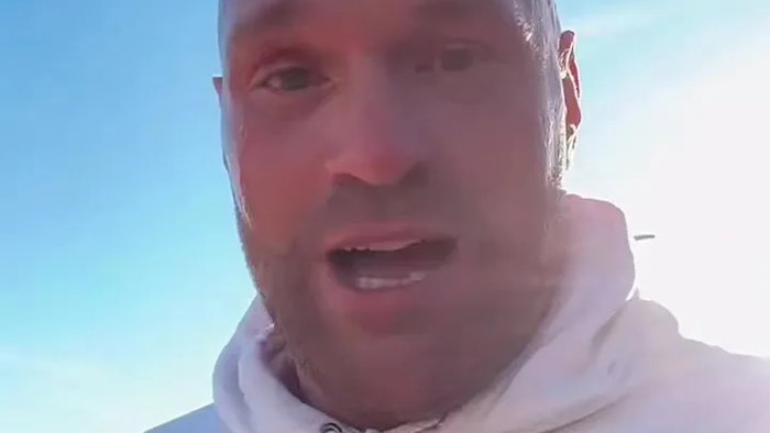 Tyson Fury Instagram video sparks comeback rumours with gym video - is the Gypsy King really done?