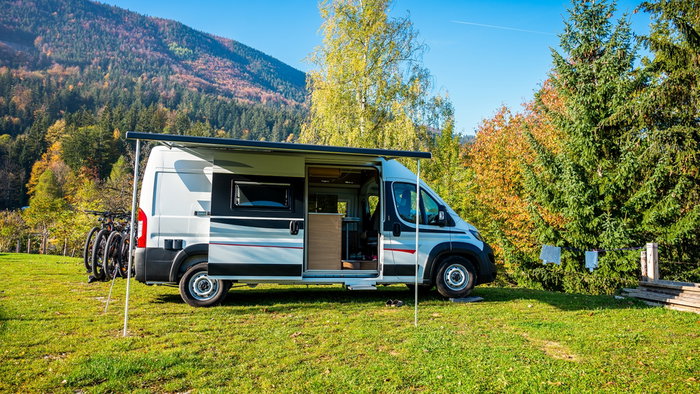 Make sure you become familiar with camping and other road rules prior to your next adventure | Photo: JGA / Shutterstock