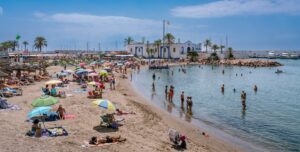 Cabopino beach in Marbella