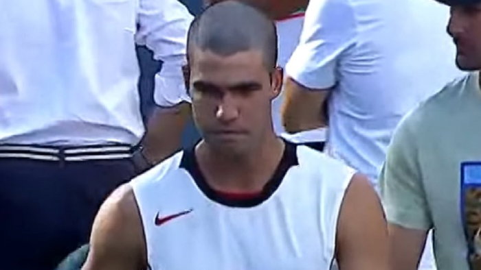 Radical change, Beckham & Ronaldo Nazario vibes: Carlos Alcaraz rocks military buzz cut at US Open, fans ask what he has done