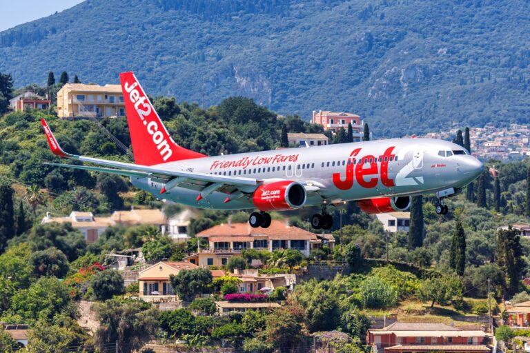 Jet2 makes babies fly free « Euro Weekly News