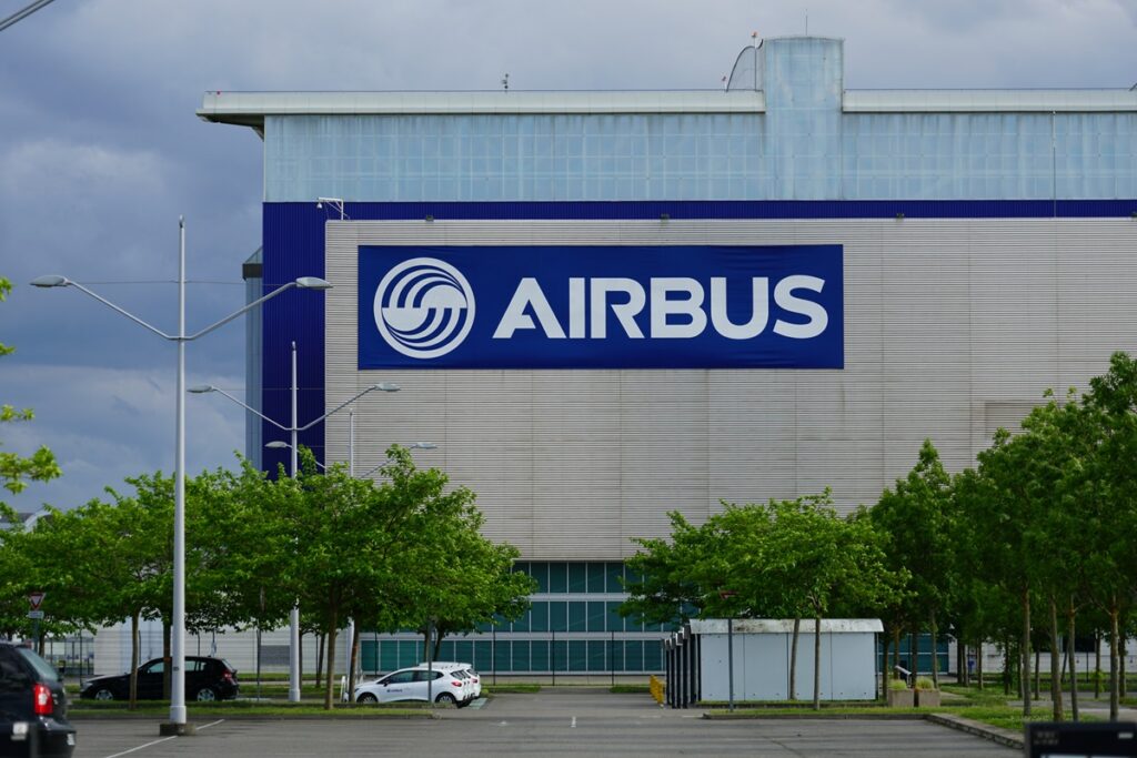 Airbus SHUT DOWN?! 6,000 Flights Grounded NOW - Solar Radiation Risk!