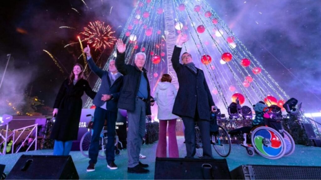 Richard Gere Stuns Murcia! What Hollywood Secret Did He Reveal?!