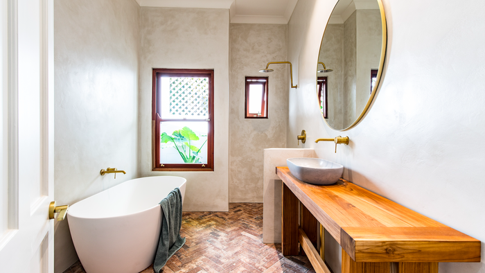 Bathroom with venetian style plaster