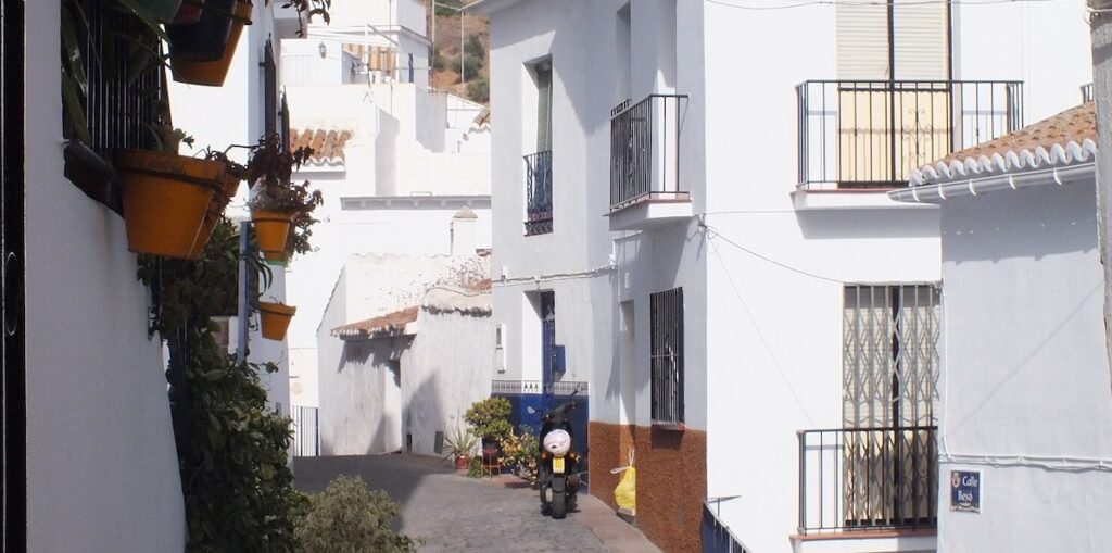 Torrox Tragedy: Family of 4 Dead! Gas Leak Shocks Community