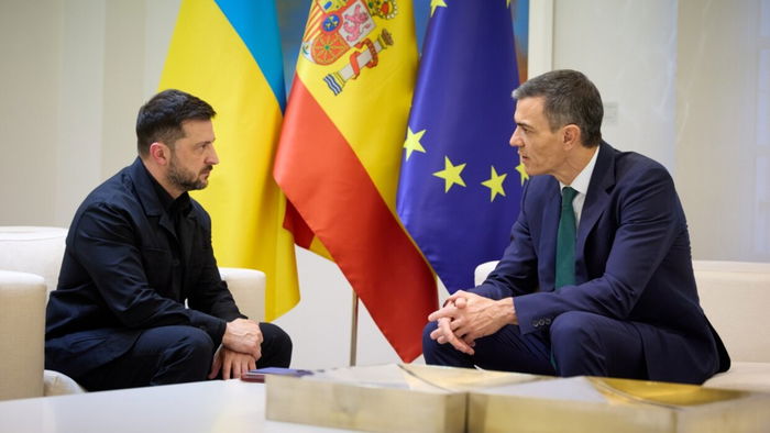 President Volodymyr Zelenskyy and Pedro Sanchez