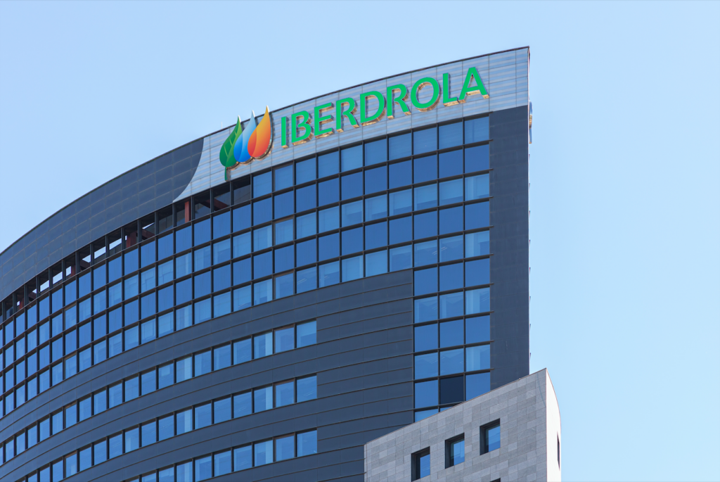 UK's Iberdrola Billions: Spain Misses Out?! What Happens Next?!