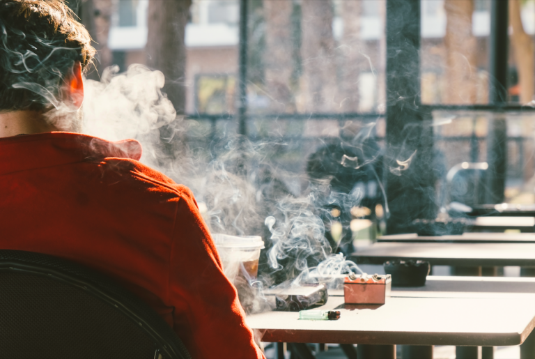 what happened to jesse's cigarette plot explanation - How did Jesse end up with the cigarettes in his pocket?
