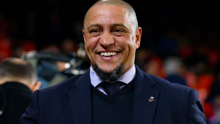 Roberto Carlos football player