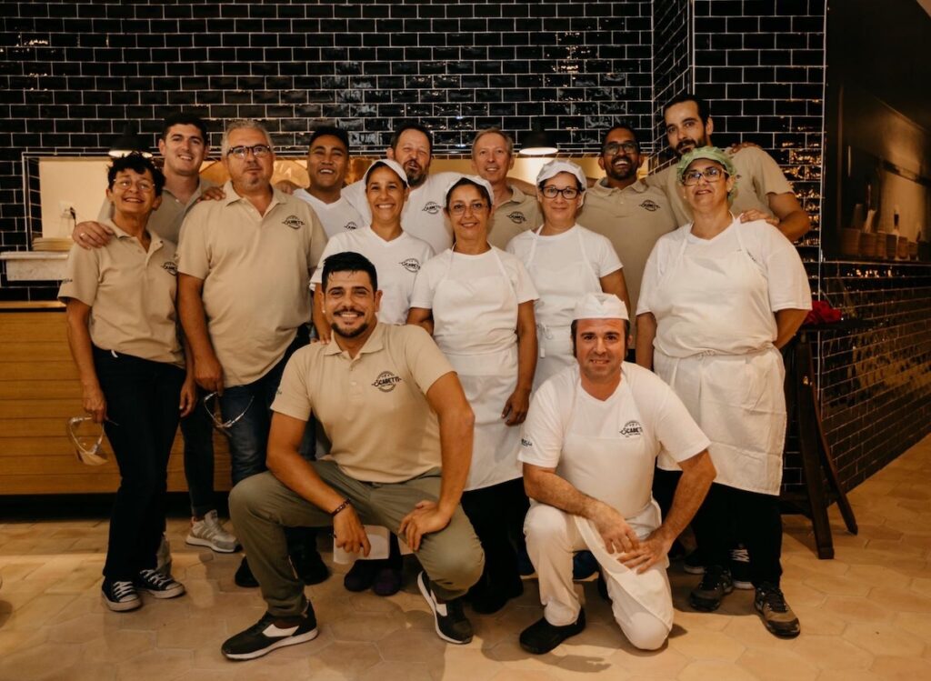 Sunset Dining & Italian Flavors? Los Belones' Secret Revealed!