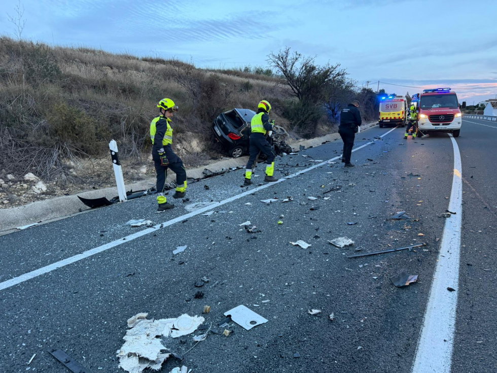 N-332 Horror! Bus & Car Crash Near Calpe: Are There Survivors?!
