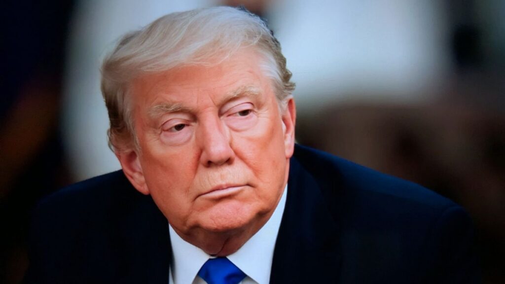 Trump Reverses Course! Greenland Tariffs Gone, Markets Recover?!