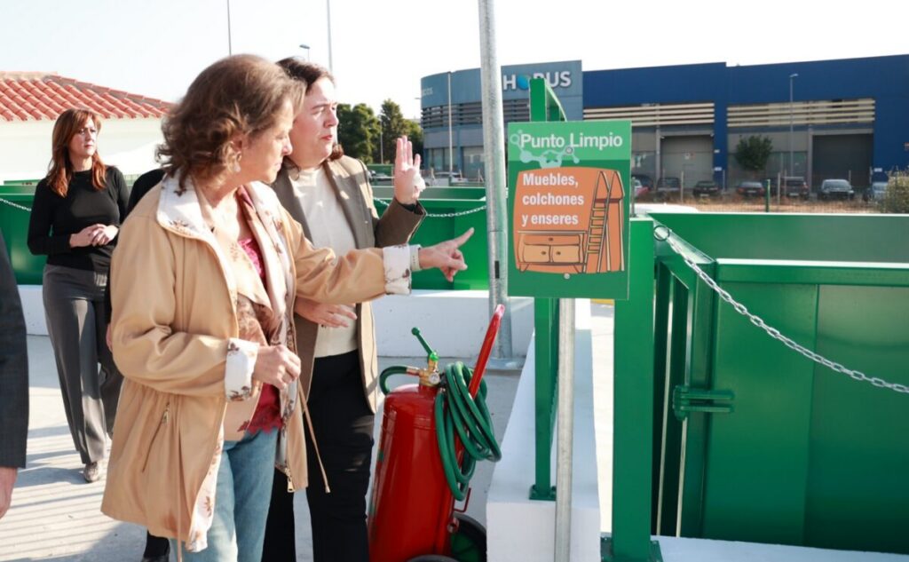 Estepona Recycles, Gets Paid! Is This Your Next Tax Break?!