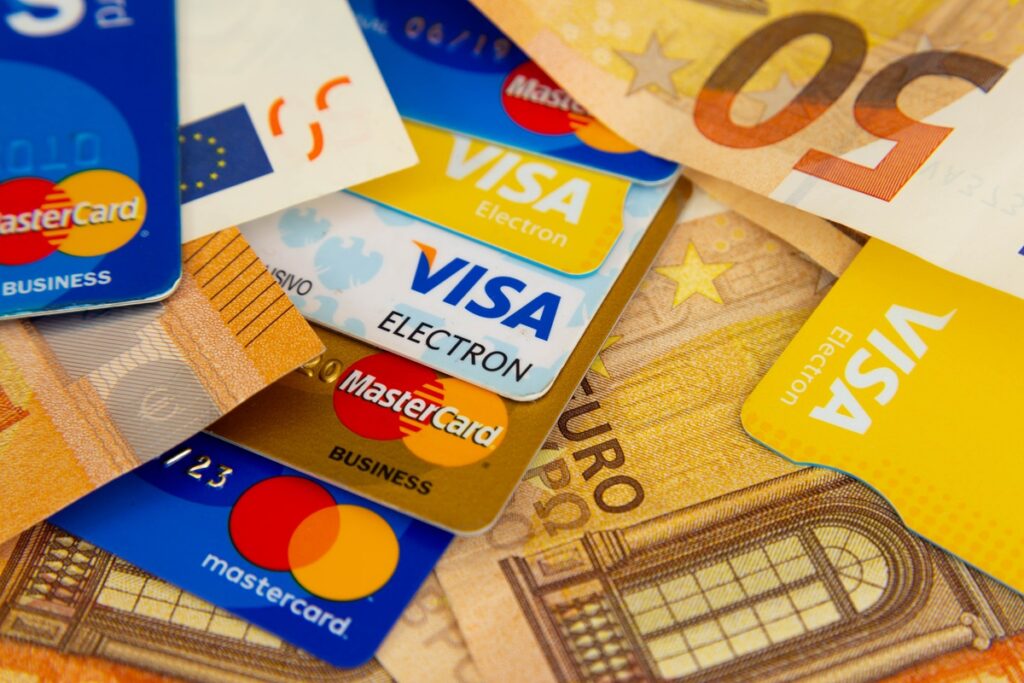 Spain's Credit Crackdown: Will Banks Collapse?!