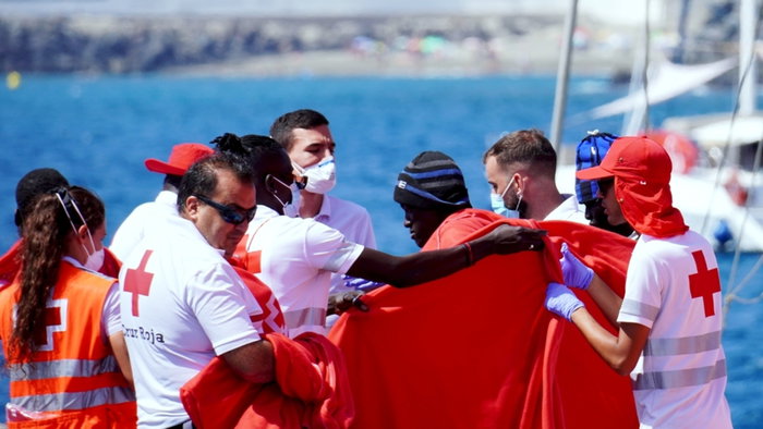South Saharan migrants land in Canary Islands assisted by Red Cross volunteers
