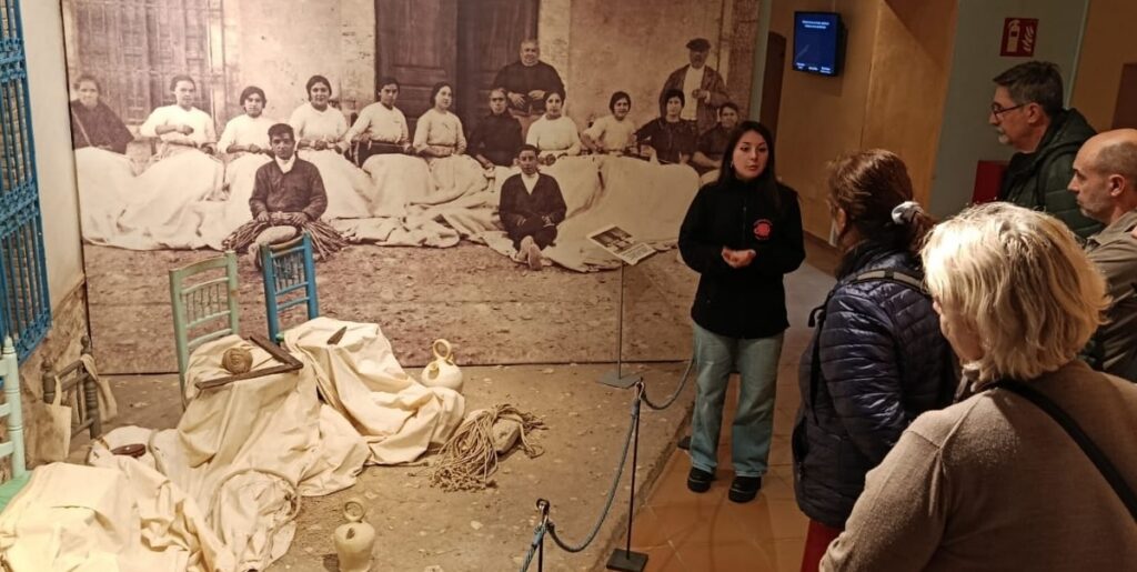 Santa Pola Museum's New Tour Guide: The Twist Nobody Saw Coming!