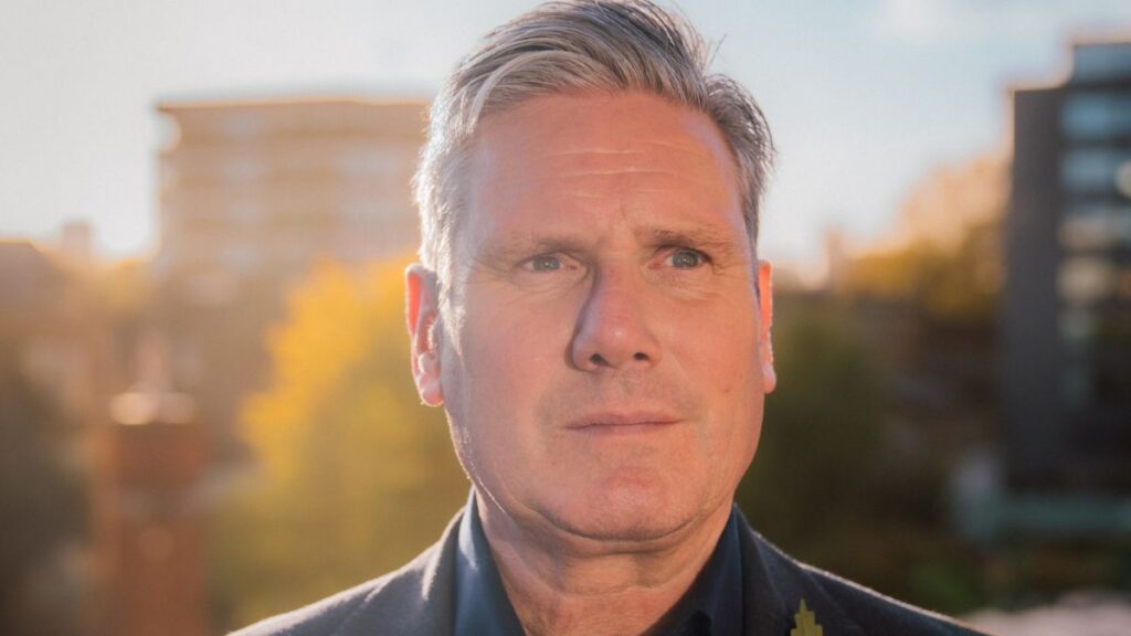 Starmer Apologizes! Mandelson Appointment Sparks Political Earthquake