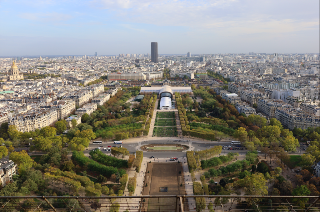 Paris in Panic: Bomb Threats Trigger Mass Evacuations! What's Next?