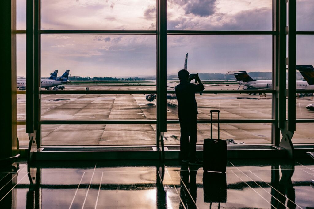 Aer Lingus Baggage BOMBSHELL! Will YOUR Regional Flight Be Affected?!
