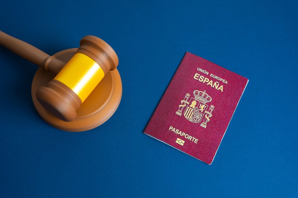 Spain Residency Rule SCRAPPED! Expats Stunned by Court Victory!