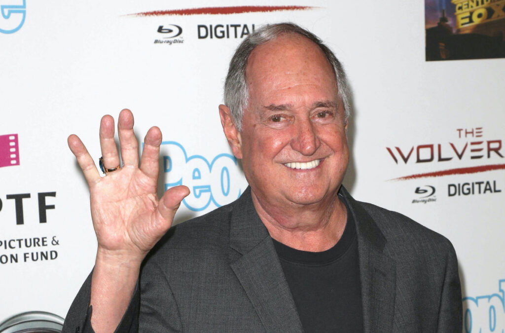 Singing Stops: Music Legend's Sudden Exit Stuns Fans - What Happened?!