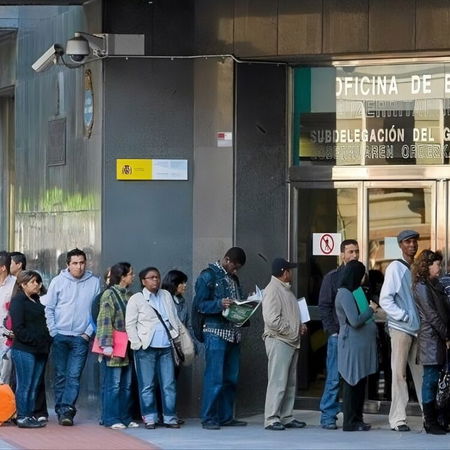 Queuing up for an appointment at the foreigners' office.
