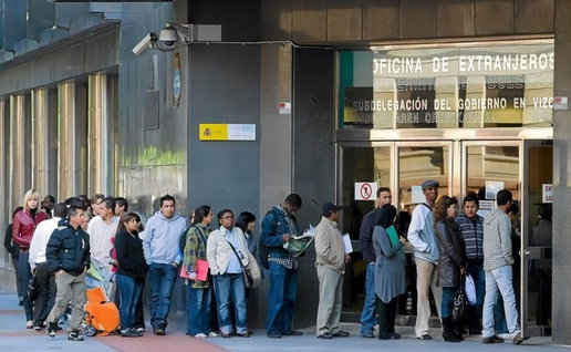 Queuing up for an appointment at the foreigners' office.