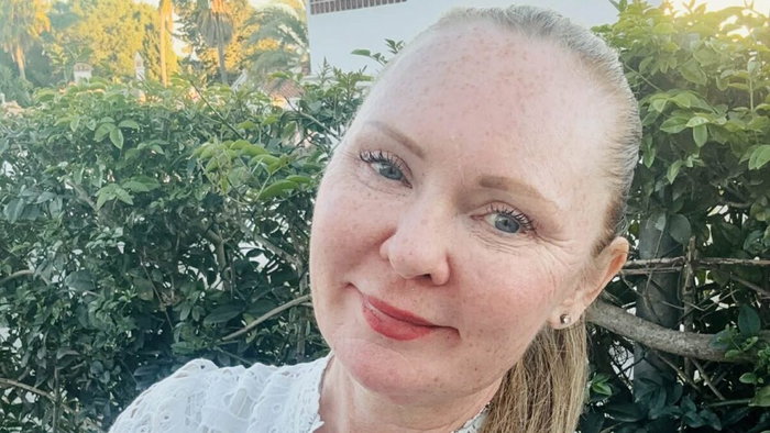 Star of Bargain Brits and 500 weddings, Laura Elen.