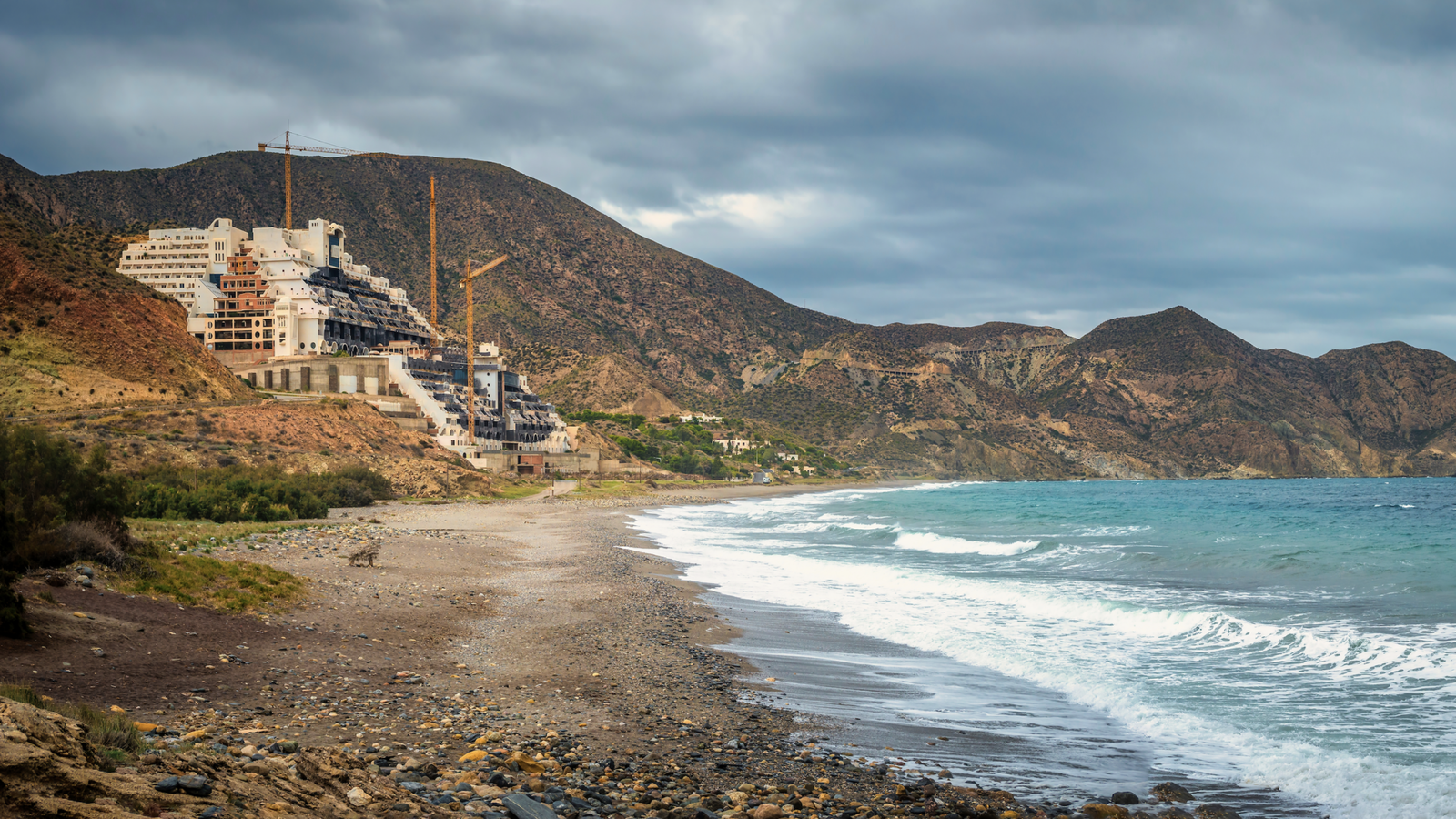 euroweeklynews.com - Nora Johnson - Spain's most stubborn hotel still standing!