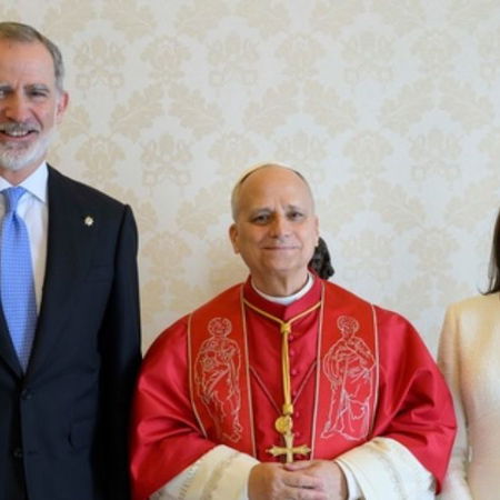 The King and Queen of Spain with Pope Leo XIV