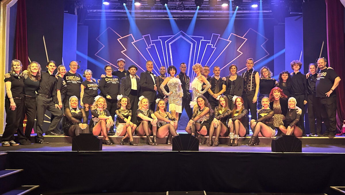 Local Stars Light Up Fuengirola Stage With Chicago’s Dazzling Opening Night At Salón Varietés