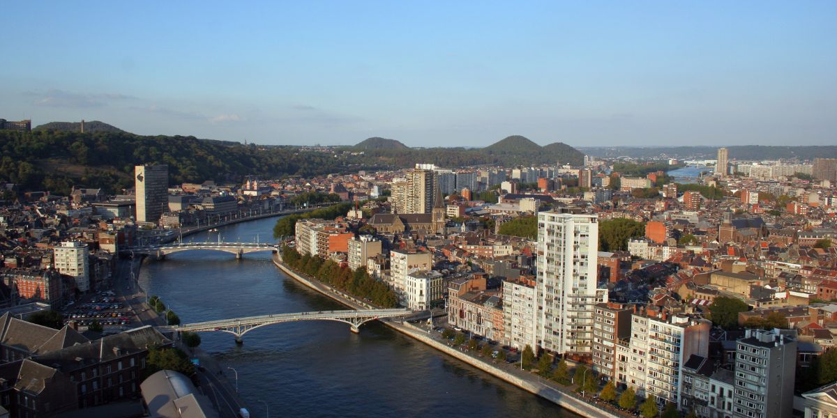 Belgian PM warns of growing terror threat after explosion damages synagogue in Liège