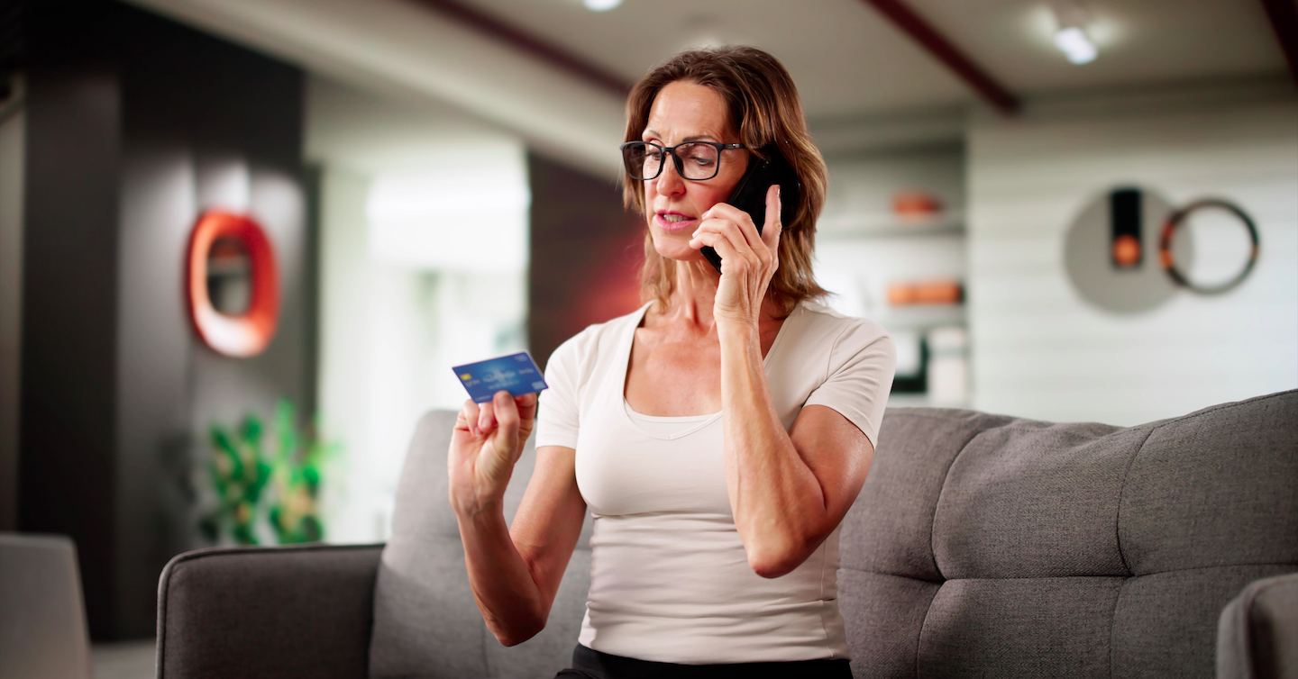 Fake internet provider calls spread in Spain after customers report price-rise scam