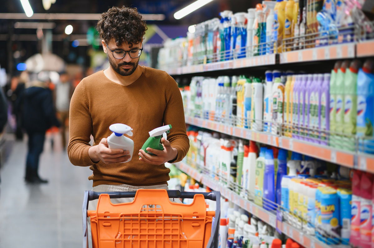 Eu Set To Remove Some Cleaning Products From Shelves In 2026 – What It Means For Homes In Spain