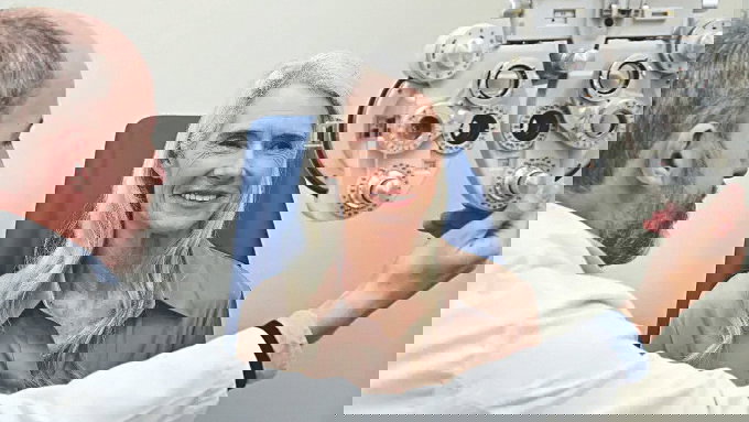 From the age of 45, most people begin to experience "tired eyes."