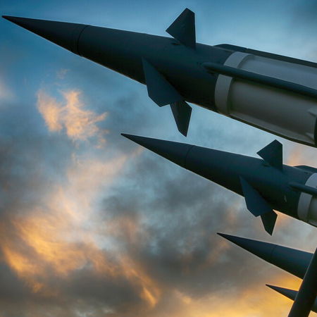 Air defence missiles and radar systems illustrating Spain’s planned cooperation with Germany to develop a new air-defence system for the Spanish Army