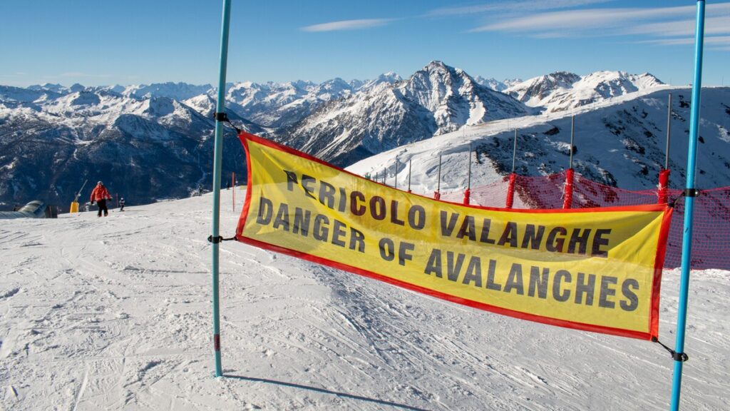 European avalanche warning scale used across Alpine ski regions as experts review how avalanche risk is communicated