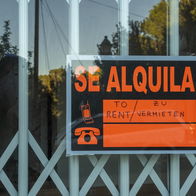 for rent sign in Spain