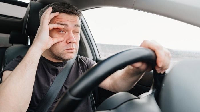 Driver falling asleep at the wheel