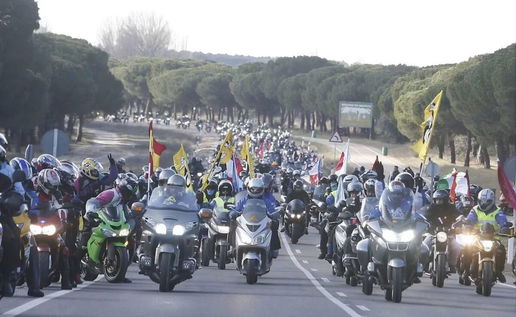 Massive concentration for bikers.