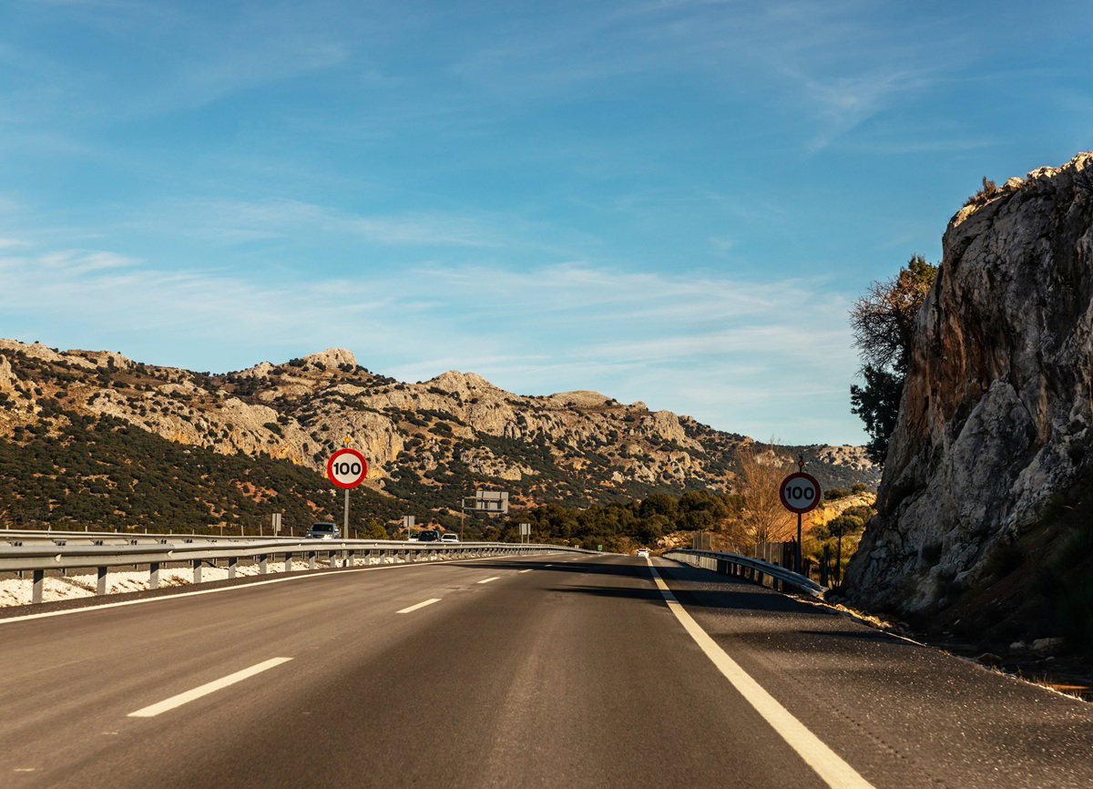 Speed Cut To 100 Kmh On Spanish Roads: Where Drivers Are Already Being Slowed Down