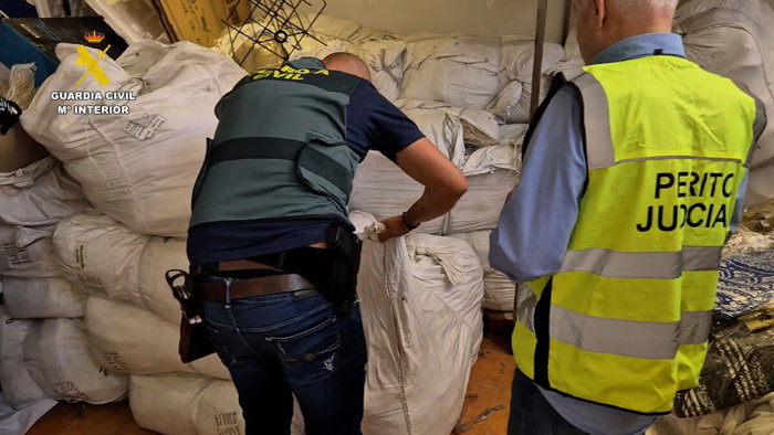 Massive counterfeit clothing ring smashed by police.
