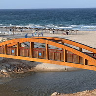 Footbridge over Mil Palmeras.