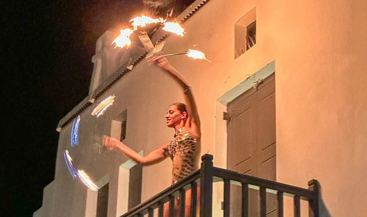 Mexico, Mykonos Now Marbella. Welcome Bonbonniere. 