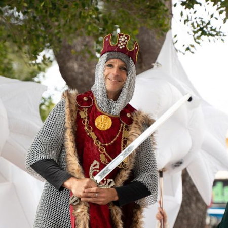 Financial documents and contribution figures related to self employed workers